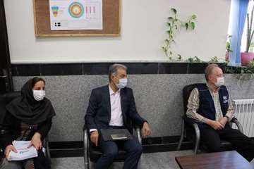 بازدید مسئولین وزارت بهداشت، درمان و آموزش پزشکی از مرکز مطلبی در اجرای برنامه 